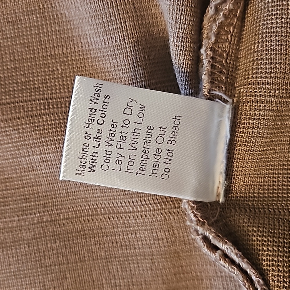 Beautiful Jacket With A Single Button - image 7